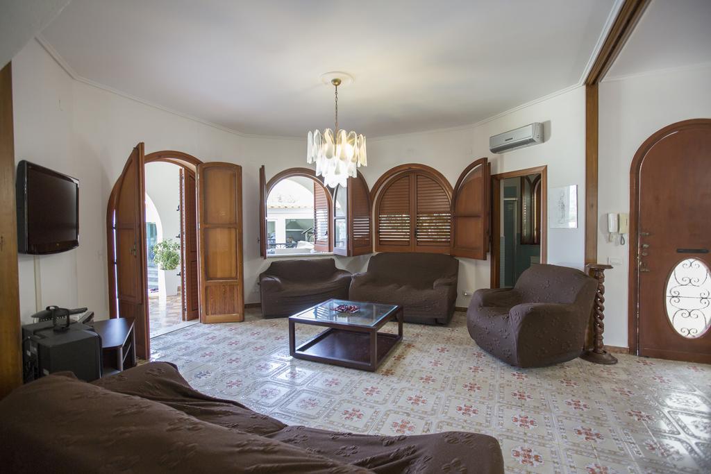 Villa Silvia Кастельдачча Экстерьер фото