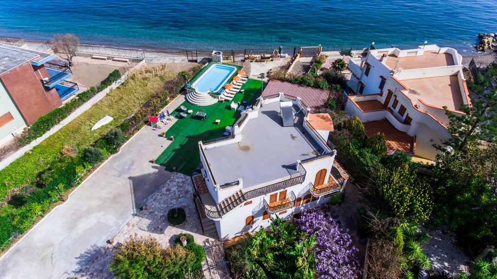 Villa Silvia Кастельдачча Экстерьер фото